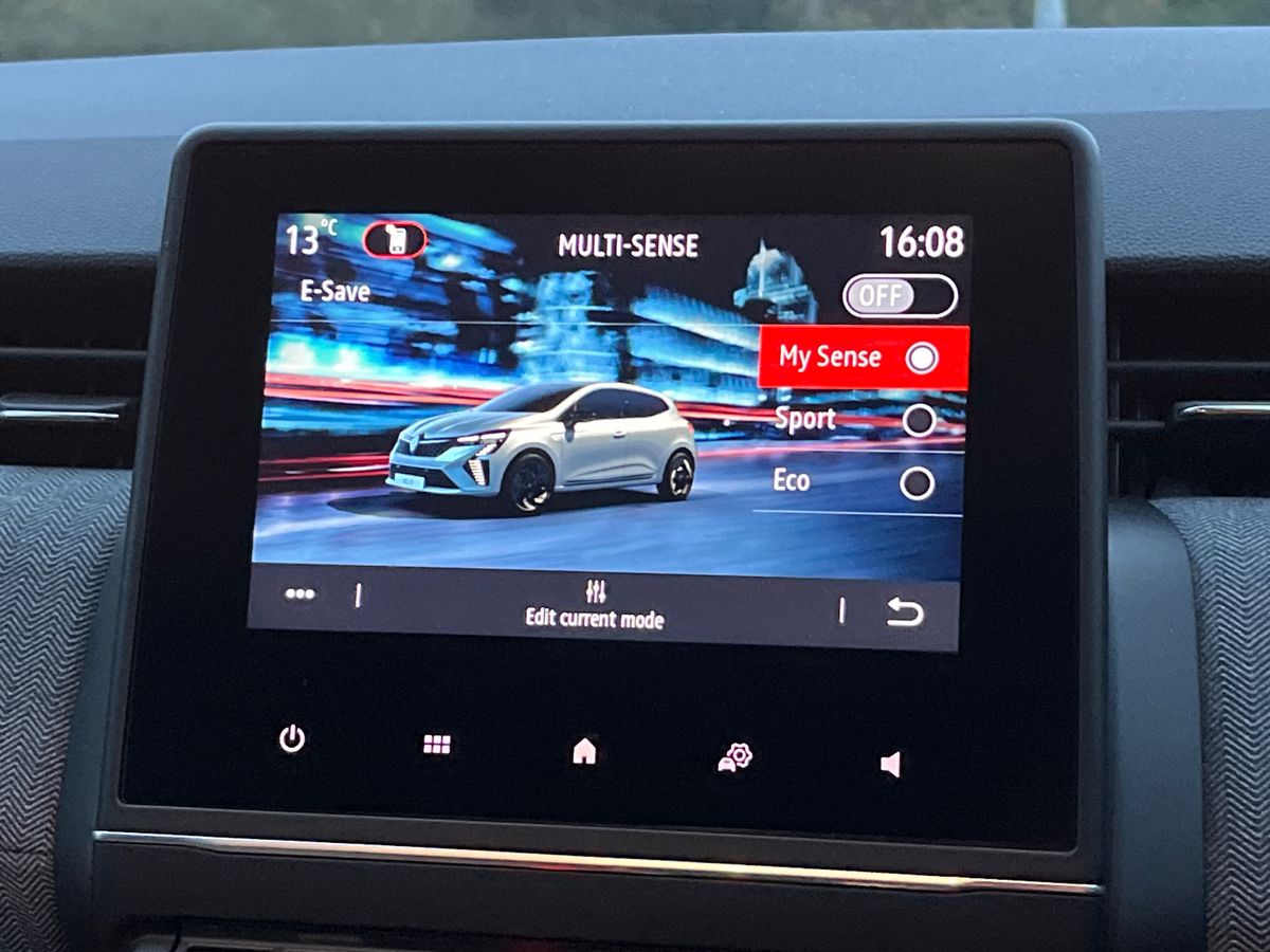 Used Renault Clio 2025 for sale - 76547498: Photo 22