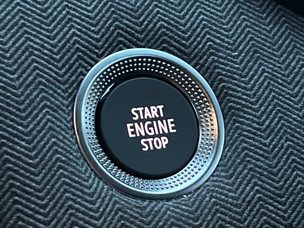 Used Renault Clio 2025 for sale - 76547498: Photo 25