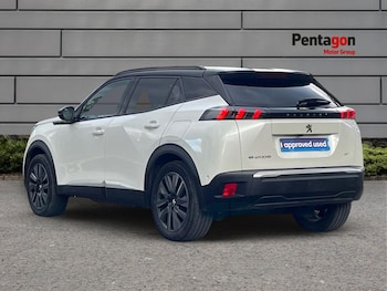 Used Peugeot E-2008 2022 for sale - 76344667: Photo