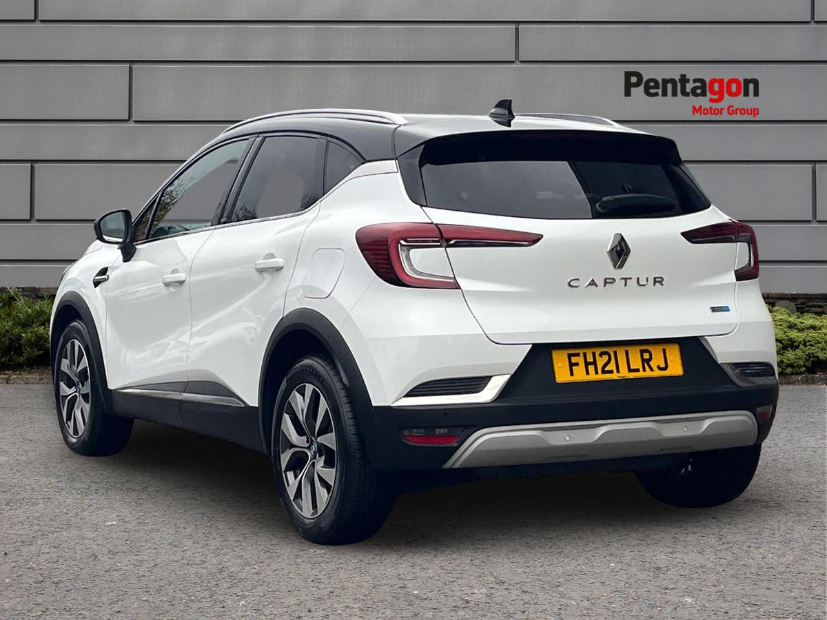 Used Renault Captur 2021 for sale - 76650905: Photo 2
