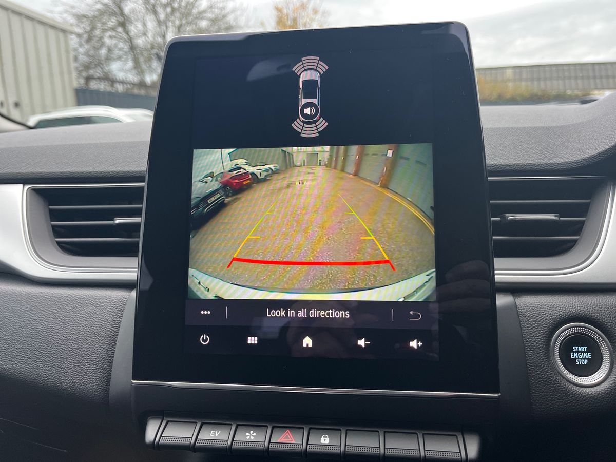 Used Renault Captur 2021 for sale - 76650905: Photo 26