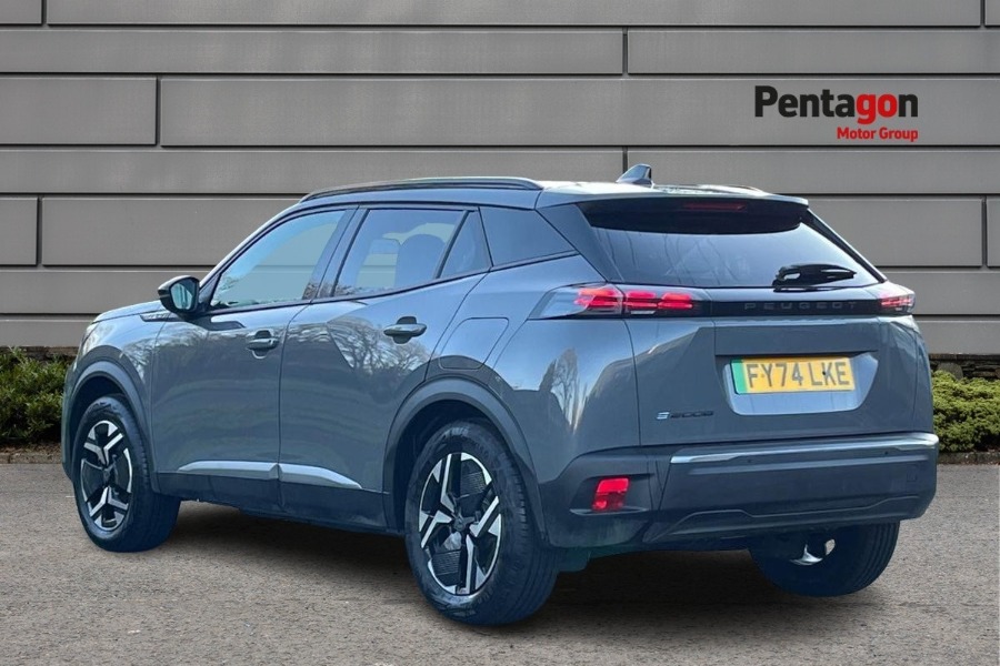 Used Peugeot 2008 2024 for sale - 76564644: Photo 2