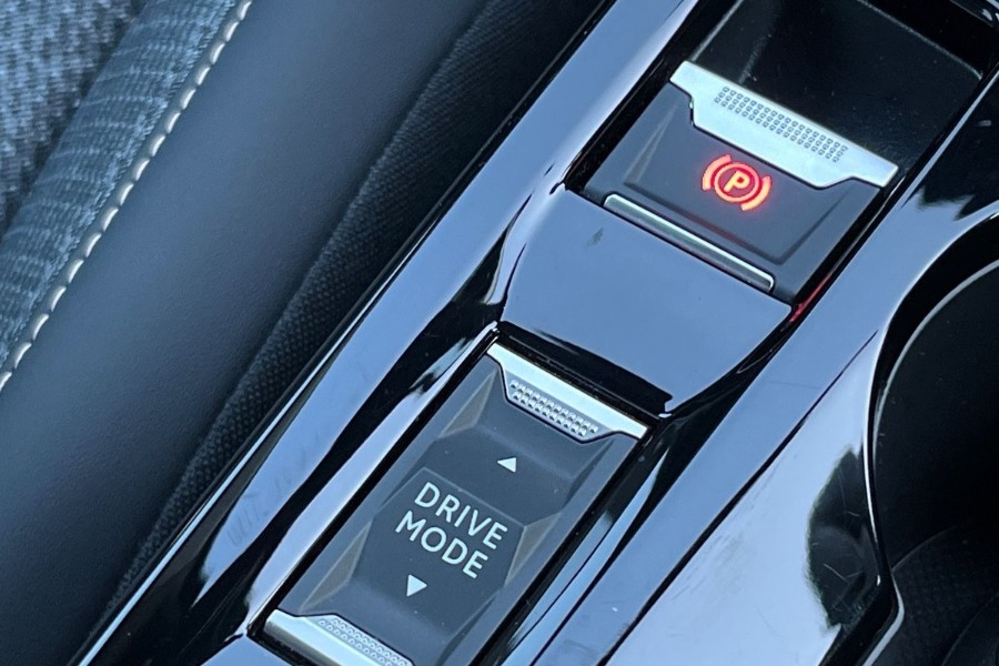 Used Peugeot 2008 2024 for sale - 76564644: Photo 27