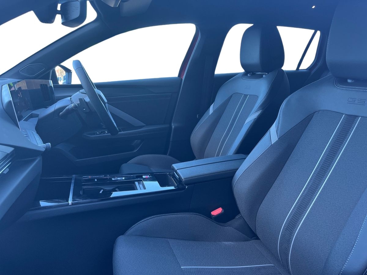 Used Vauxhall Astra 2025 for sale - 76547489: Photo 9