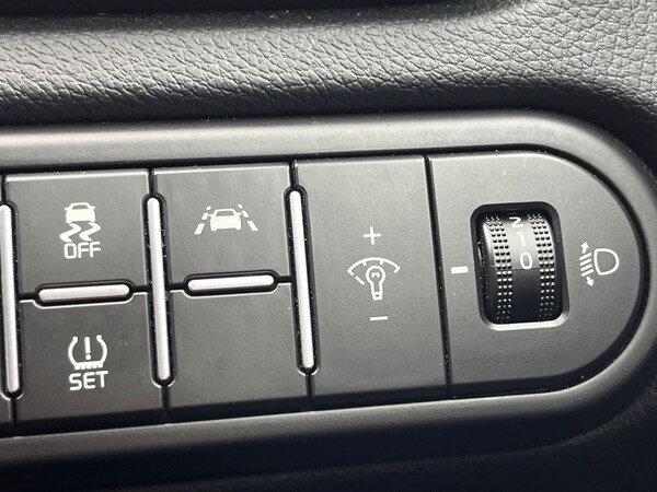 Used Kia XCeed 2022 for sale - 75313420: Photo 27