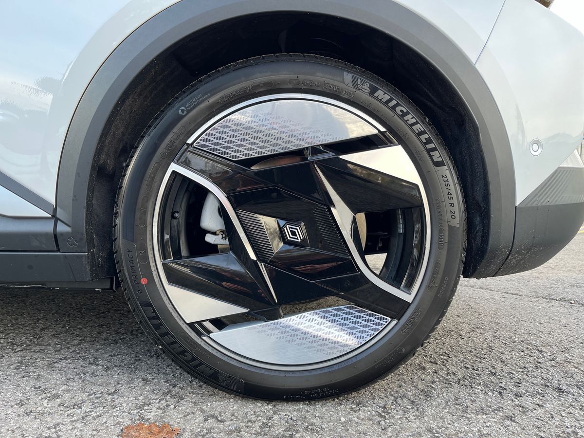 Used Renault Scenic E-Tech 2024 for sale - 76470812: Photo 17