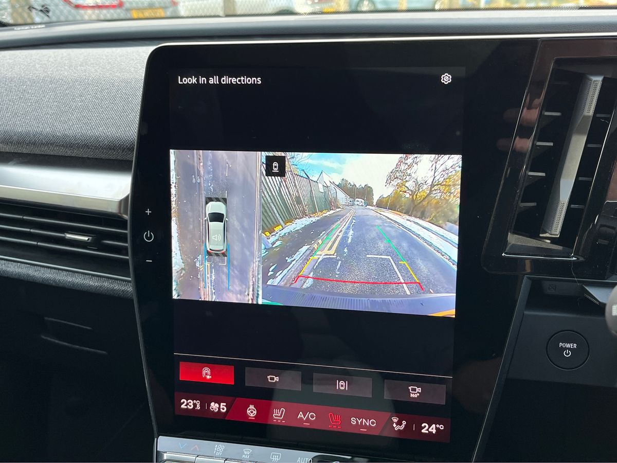 Used Renault Scenic E-Tech 2024 for sale - 76470812: Photo 21