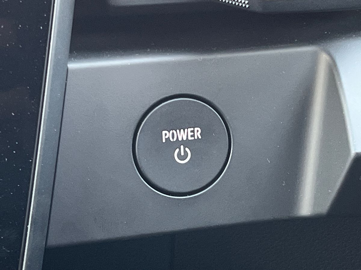 Used Renault Scenic E-Tech 2024 for sale - 76470812: Photo 24