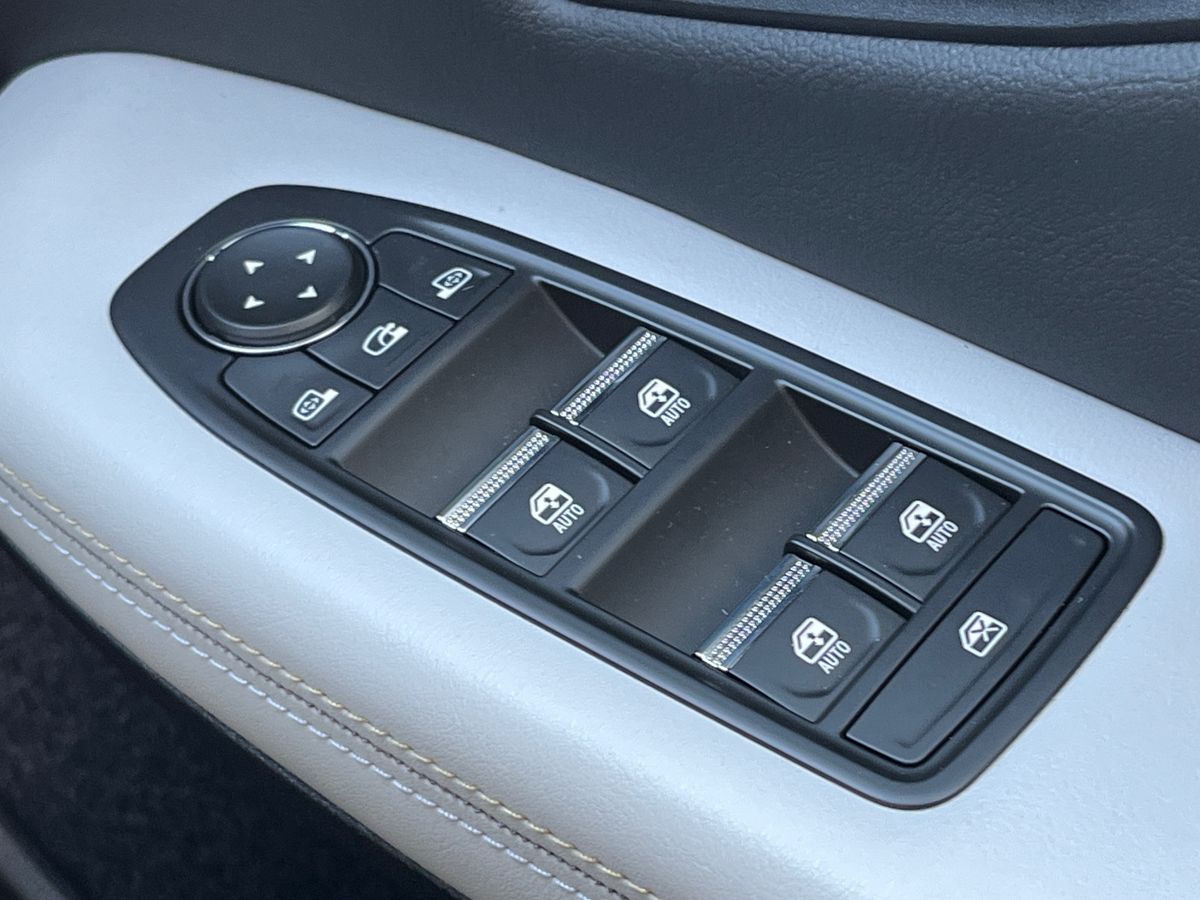 Used Renault Scenic E-Tech 2024 for sale - 76470812: Photo 26