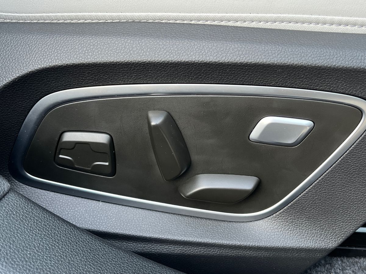 Used Renault Scenic E-Tech 2024 for sale - 76470812: Photo 28