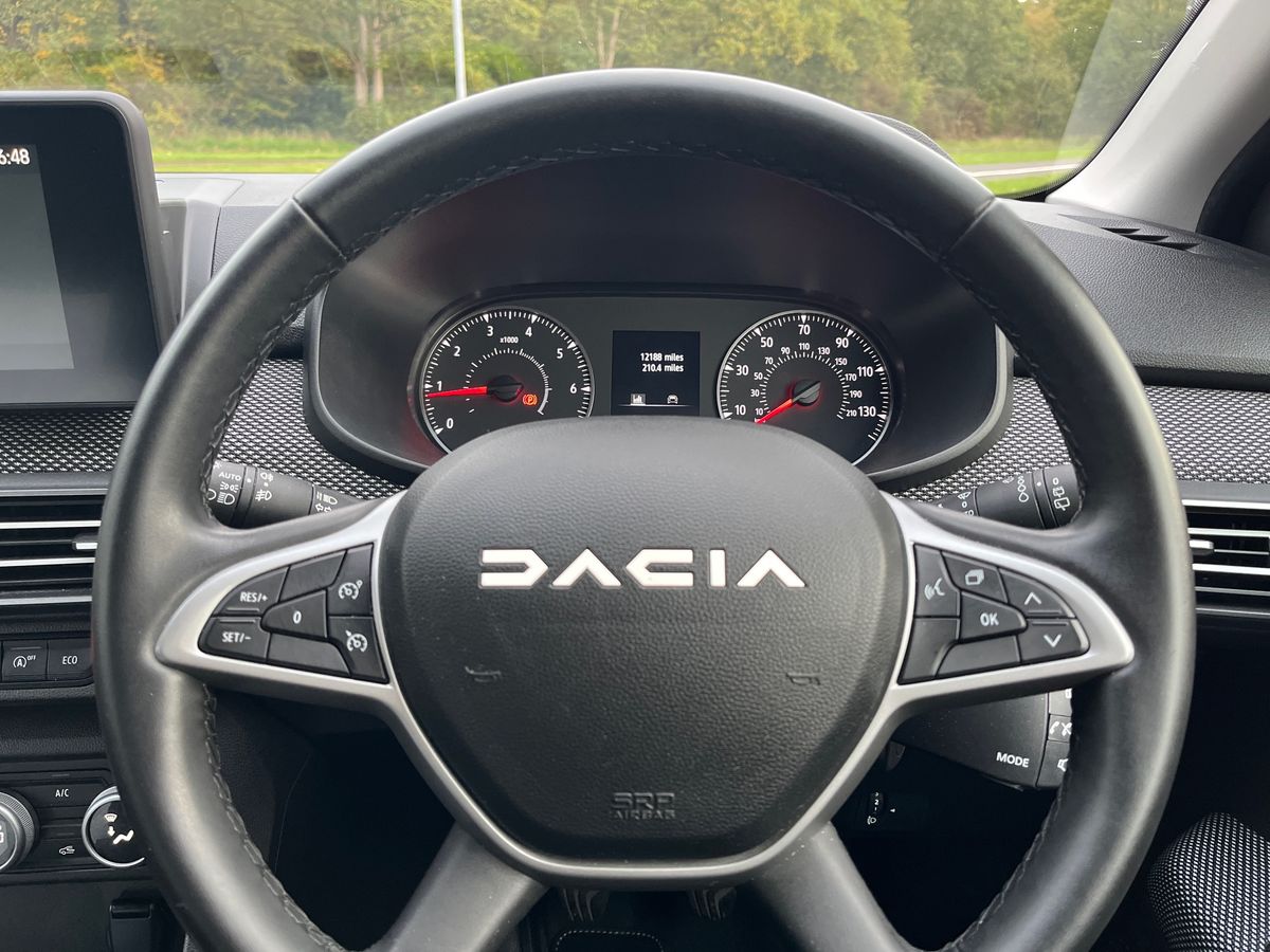 Used Dacia Jogger 2023 for sale - 76376623: Photo 25