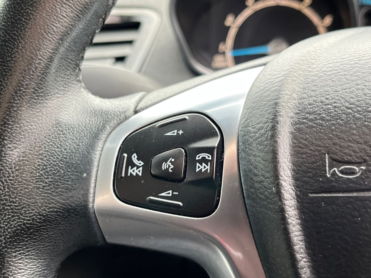 Used Ford Fiesta 2015 for sale - 75879606: Photo 25