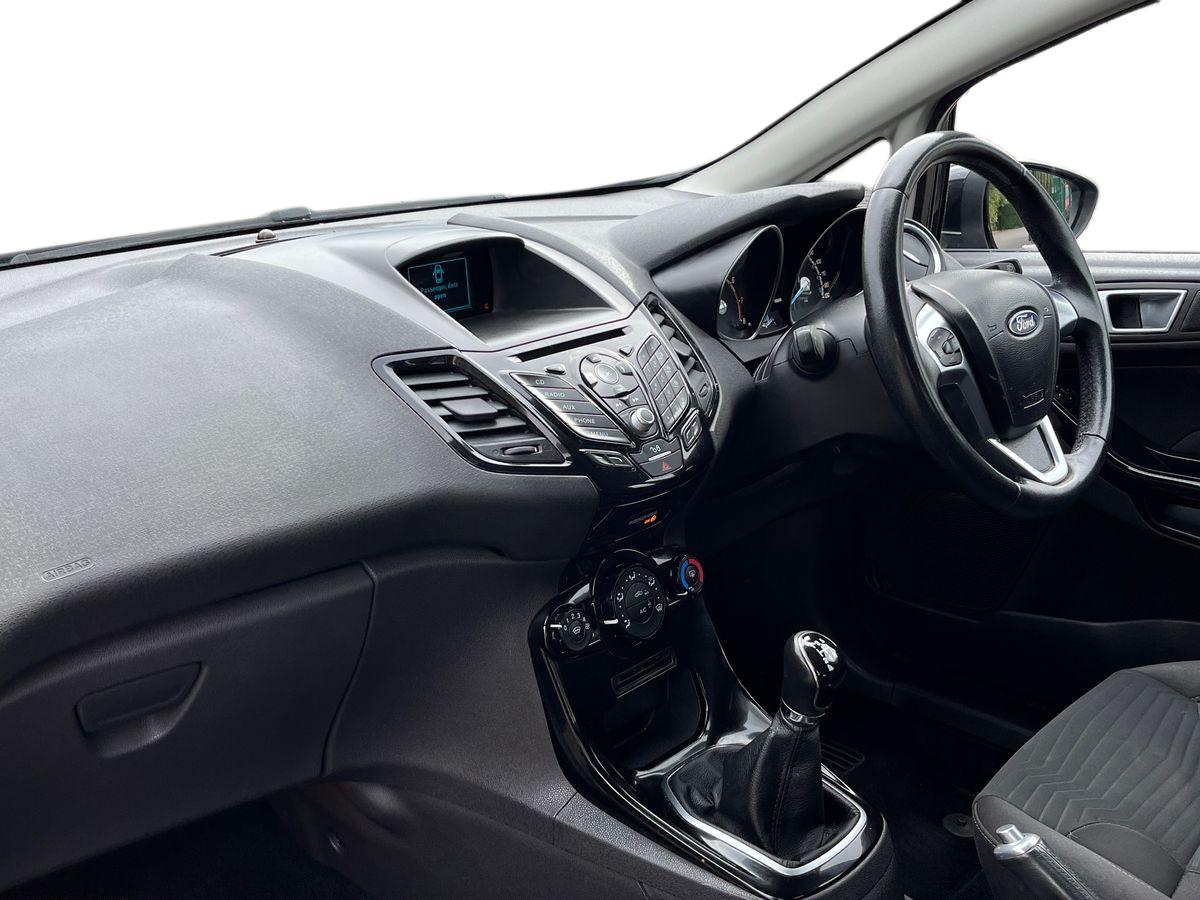 Used Ford Fiesta 2015 for sale - 75879606: Photo 8
