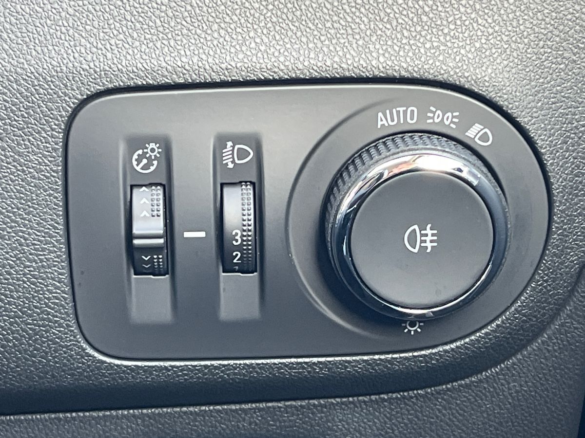 Used Vauxhall Crossland 2022 for sale - 76292775: Photo 26