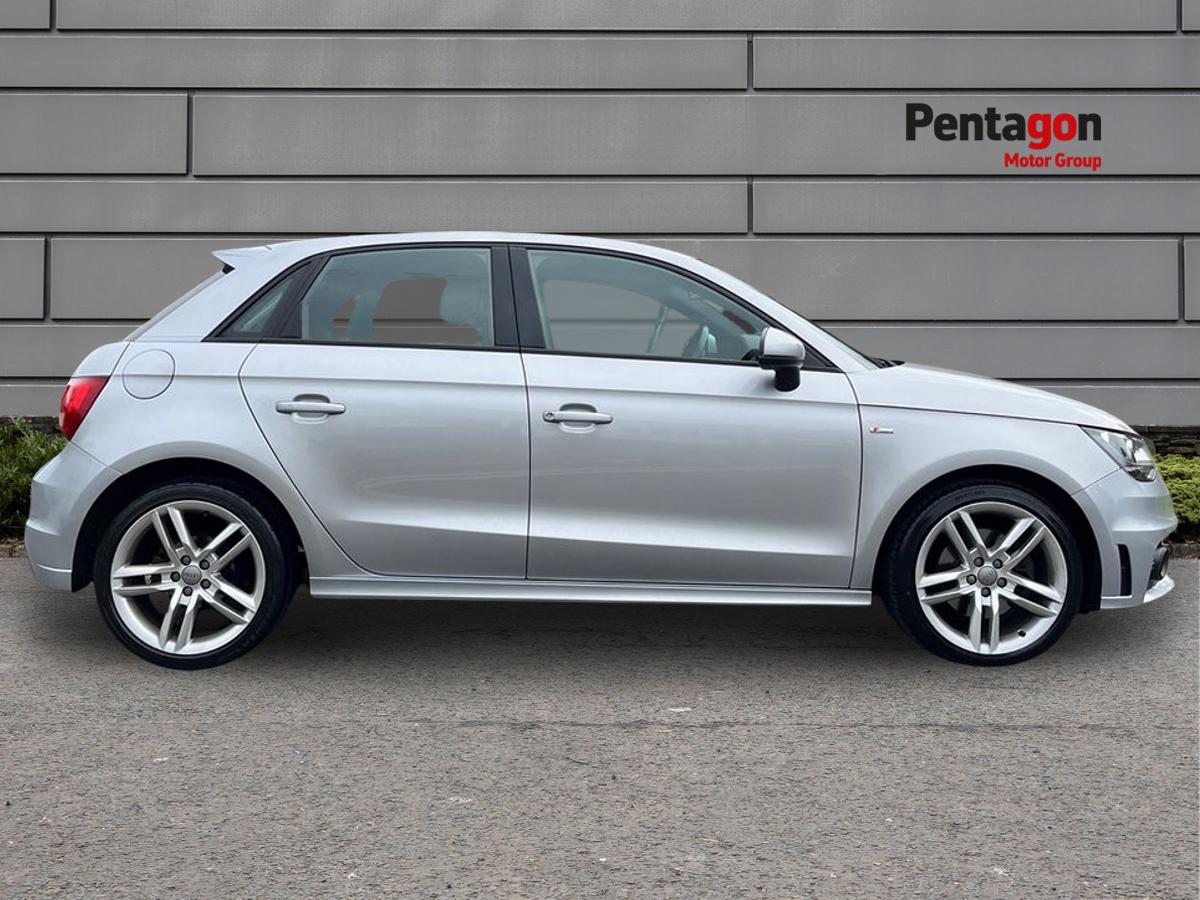 Used Audi A1 2014 for sale - 76155978: Photo 13