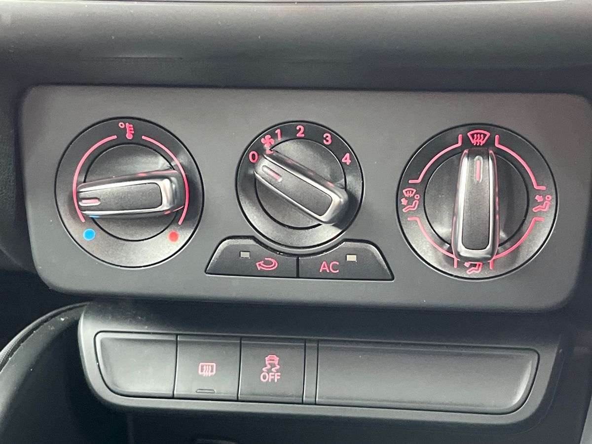 Used Audi A1 2014 for sale - 76155978: Photo 23