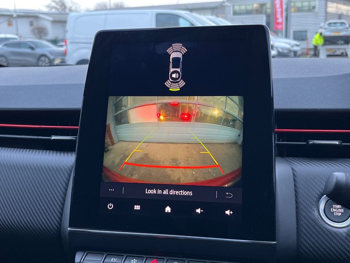 Used Renault Clio 2022 for sale - 76827816: Photo 24