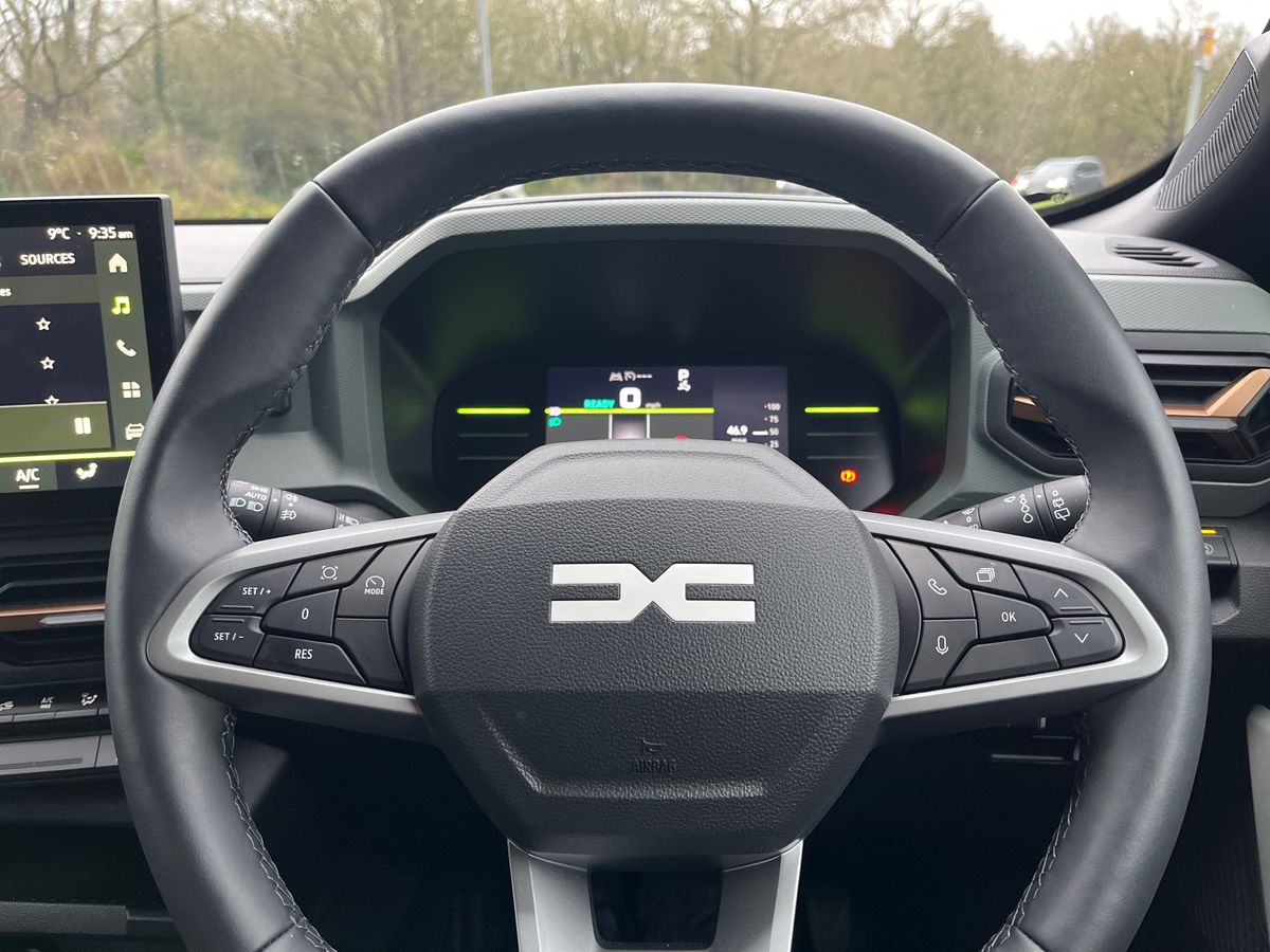 Used Dacia Duster 2025 for sale - 76547480: Photo 25