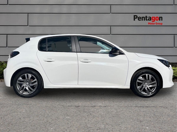 Used Peugeot 208 2022 for sale - 75713426: Photo 13