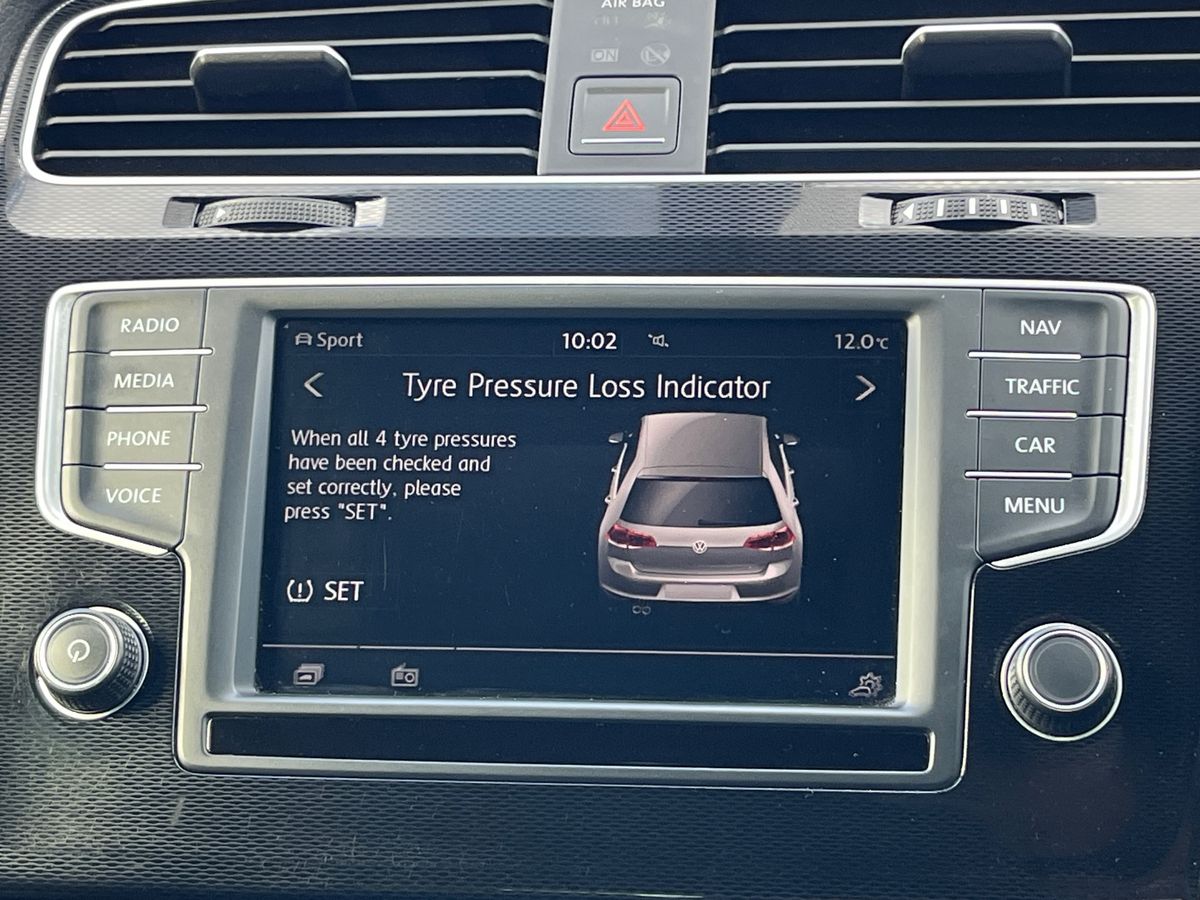 Used Volkswagen Golf 2015 for sale - 76329025: Photo 22