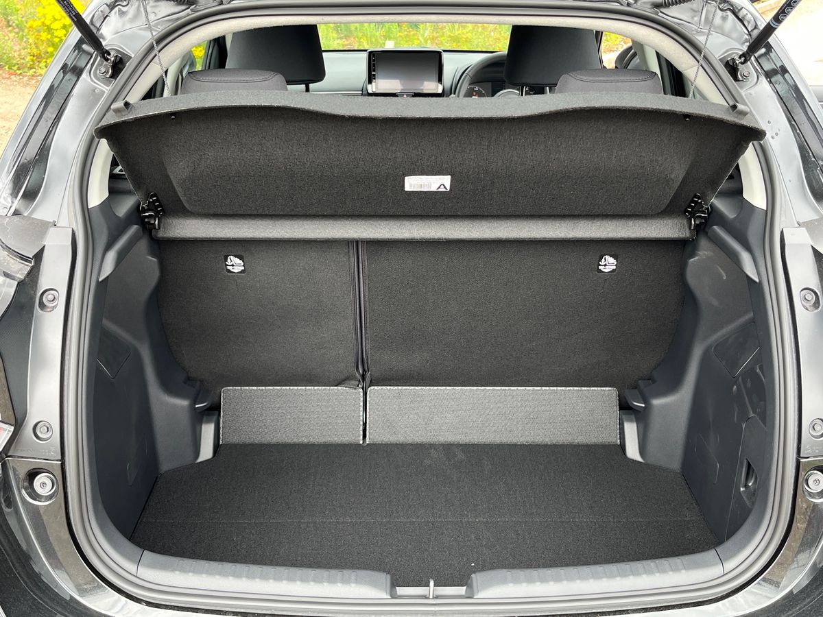 Used Mazda Mazda2 HYBRID 2025 for sale - 76591351: Photo 11