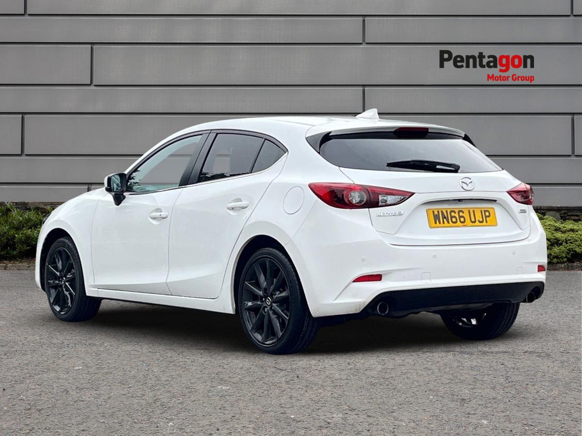 Used Mazda Mazda3 2016 for sale - 75981062: Photo 2