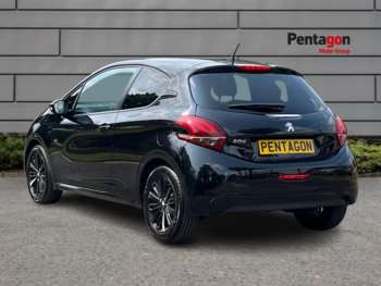 Used Peugeot 208 2018 for sale - 74790266: Photo