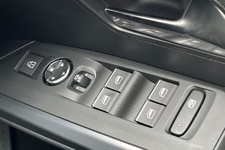 Used Peugeot 3008 2024 for sale - 76329056: Photo 25