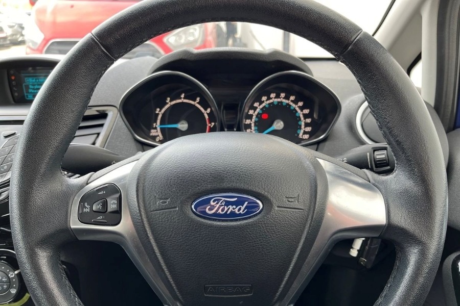 Used Ford Fiesta 2015 for sale - 76618422: Photo 24