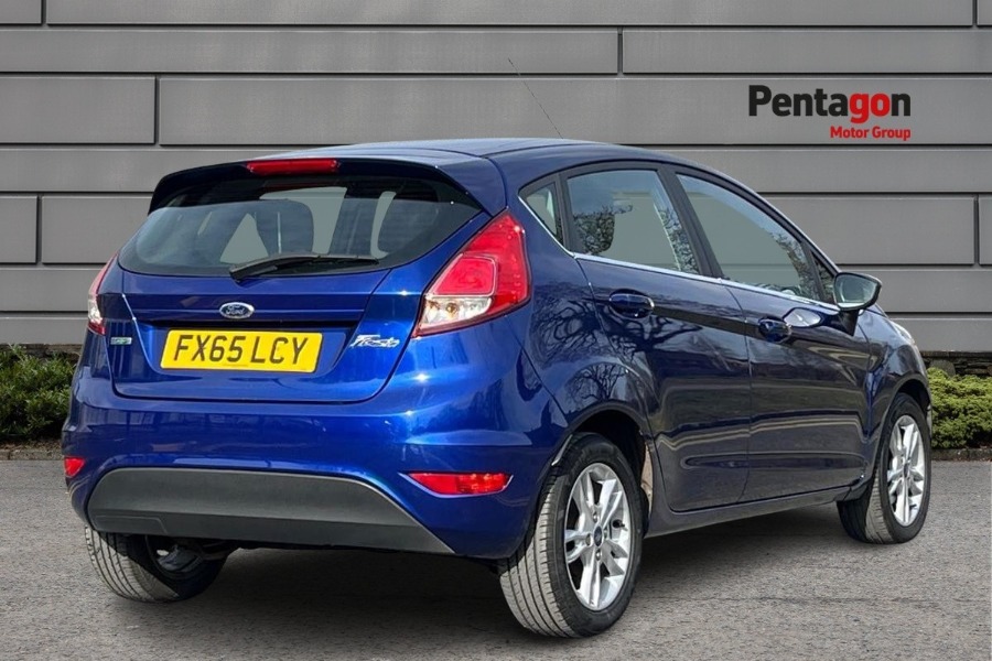 Used Ford Fiesta 2015 for sale - 76618422: Photo 4