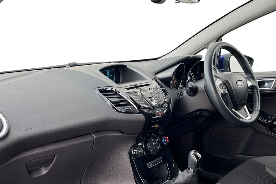 Used Ford Fiesta 2015 for sale - 76618422: Photo 8