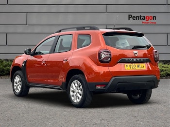 Used Dacia Duster 2022 for sale - 76106757: Photo 2
