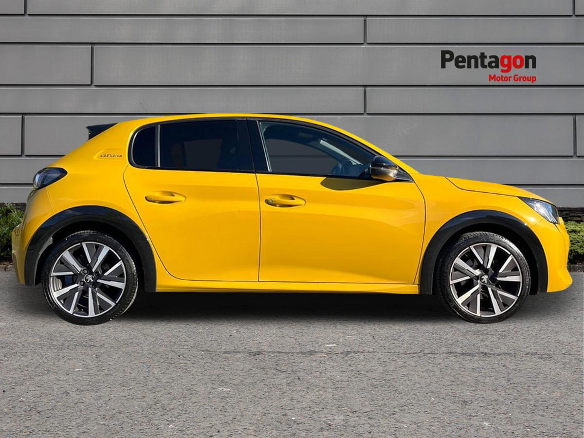 Used Peugeot 208 2020 for sale - 76010807: Photo 13