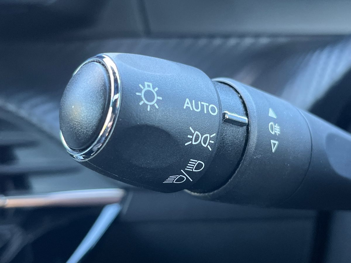 Used Peugeot 208 2020 for sale - 76010807: Photo 28