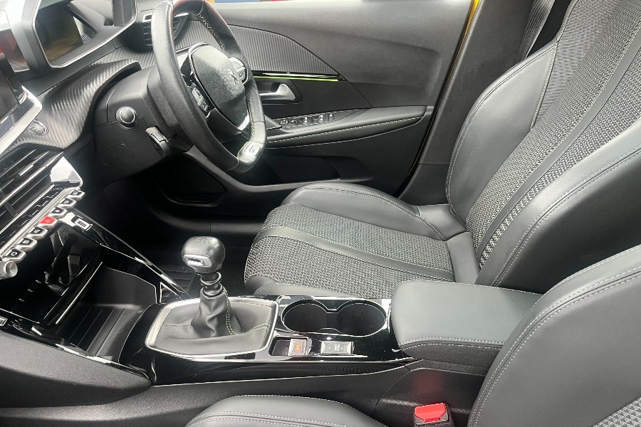 Used Peugeot 208 2020 for sale - 76010807: Photo 32