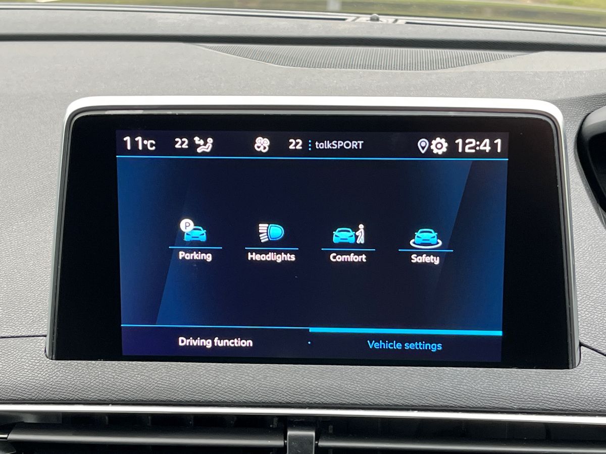 Used Peugeot 5008 2022 for sale - 76892953: Photo 21