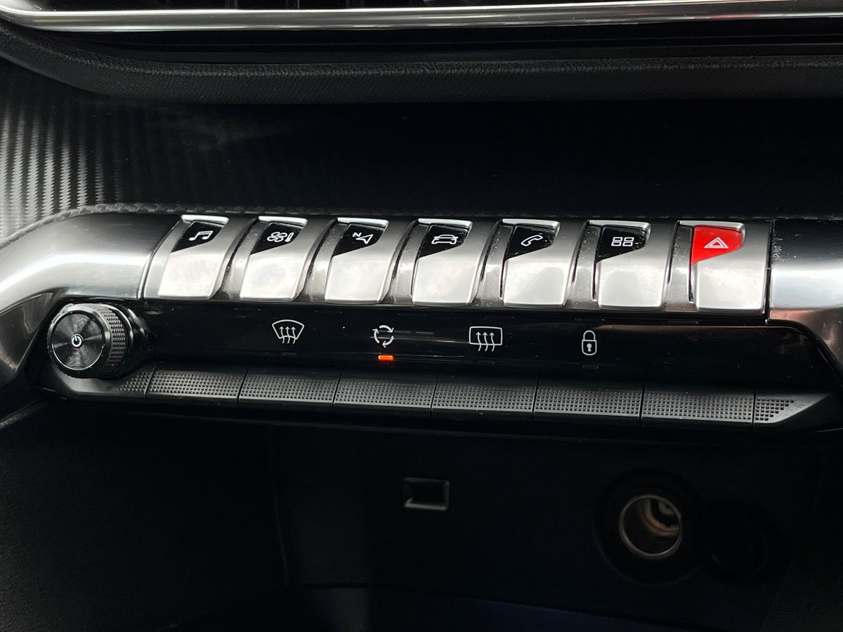 Used Peugeot 5008 2022 for sale - 76892953: Photo 24