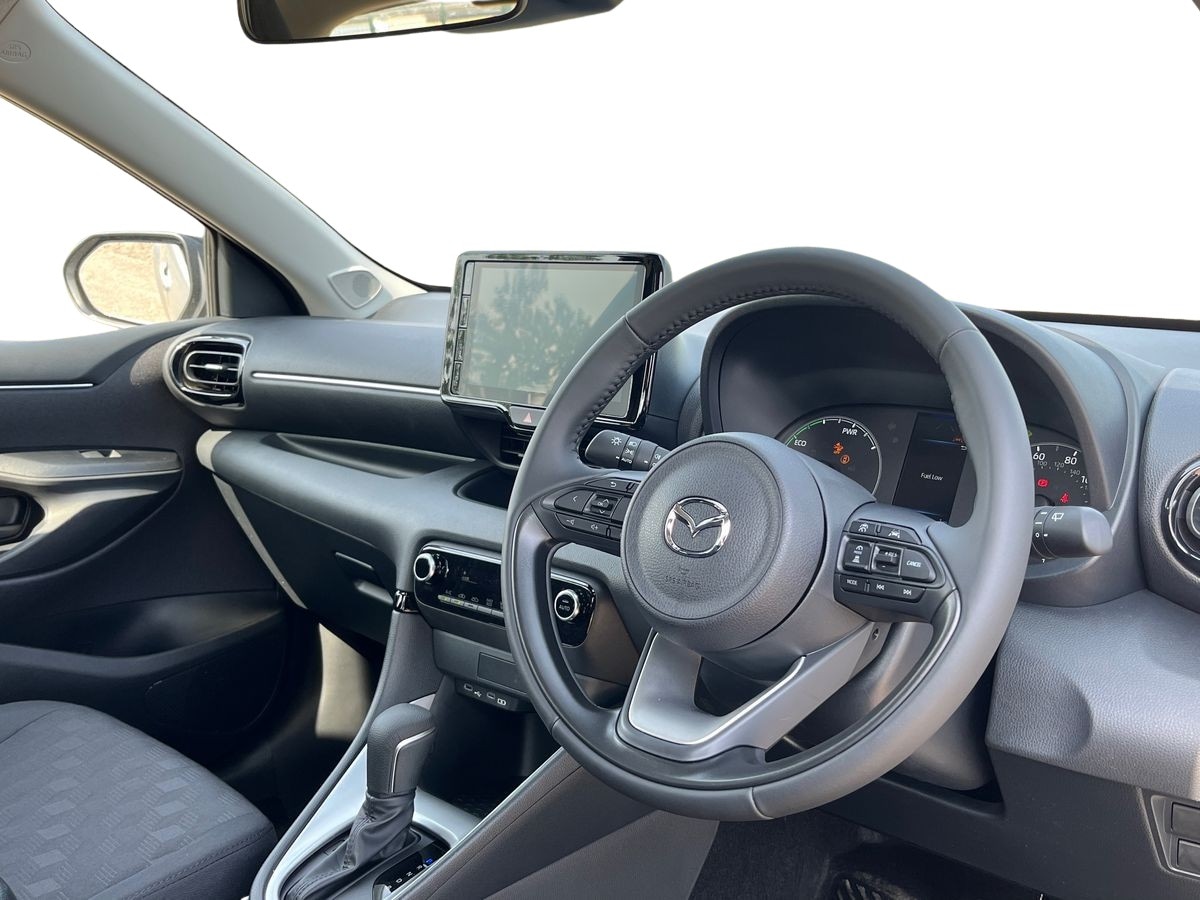 Used Mazda Mazda2 HYBRID 2025 for sale - 76591350: Photo 5