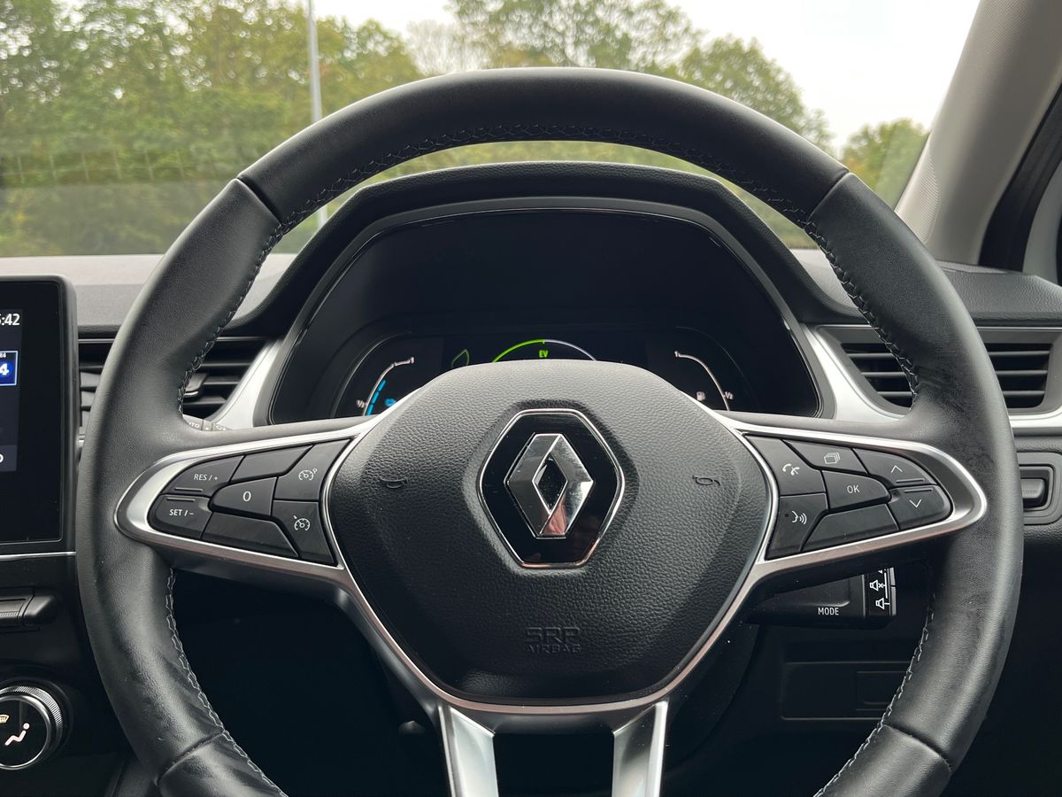 Used Renault Captur 2023 for sale - 76280732: Photo 28