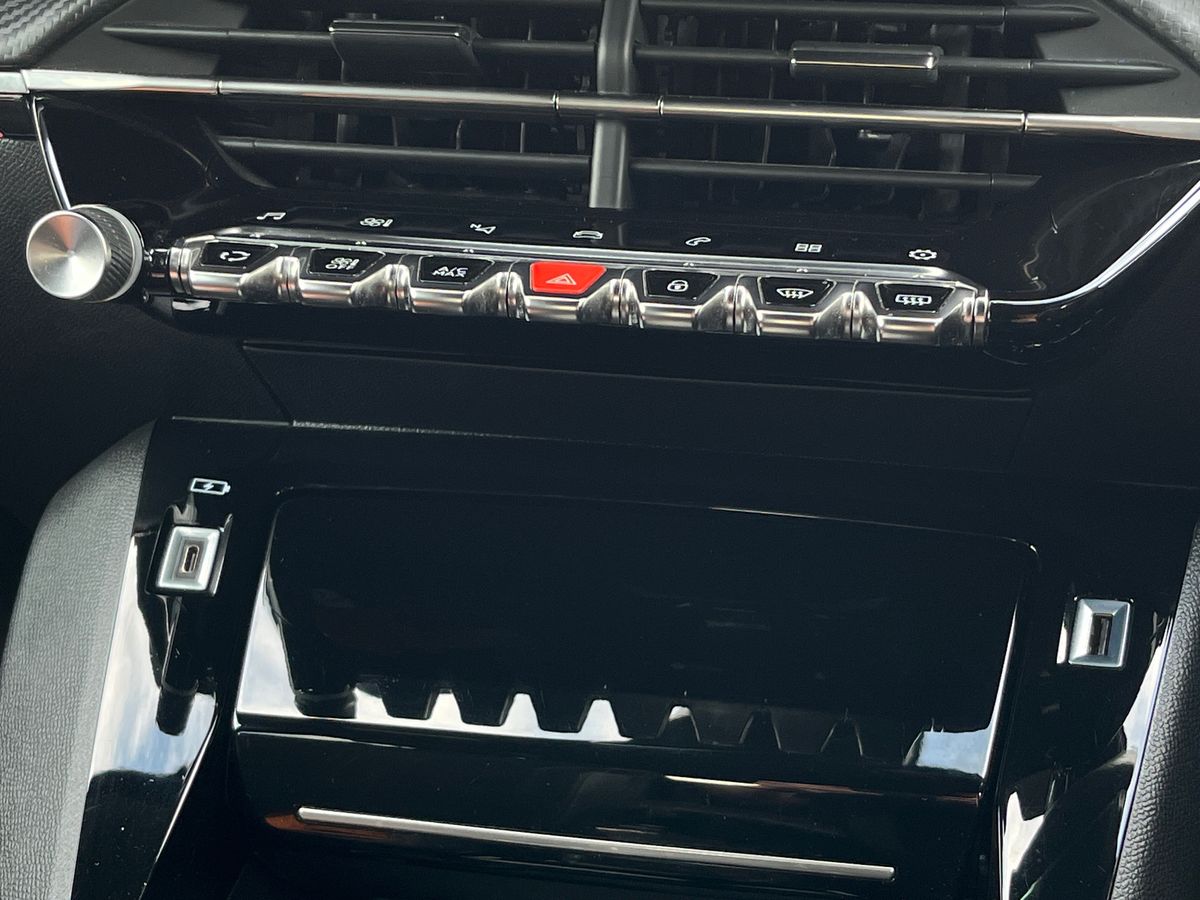 Used Peugeot 2008 2022 for sale - 76450216: Photo 26