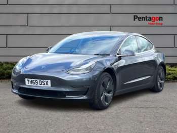 Used Tesla Model 3 2019 for sale - 74974675: Photo