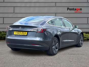 Used Tesla Model 3 2019 for sale - 74974675: Photo