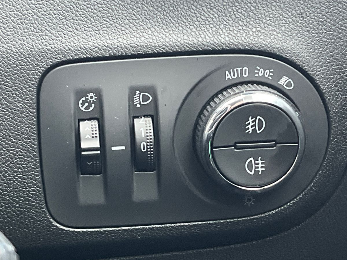 Used Vauxhall Crossland 2024 for sale - 77030572: Photo 28