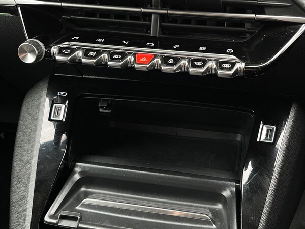 Used Peugeot 208 2023 for sale - 76193669: Photo 25
