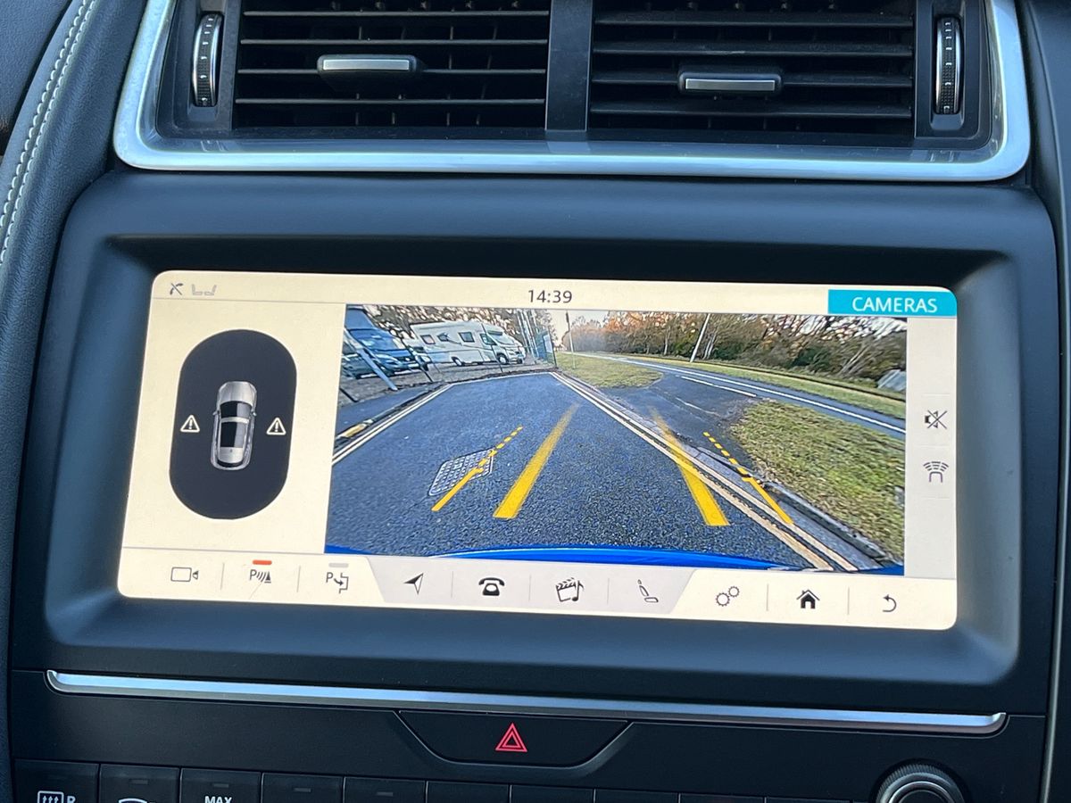 Used Jaguar E-Pace 2019 for sale - 76950973: Photo 21