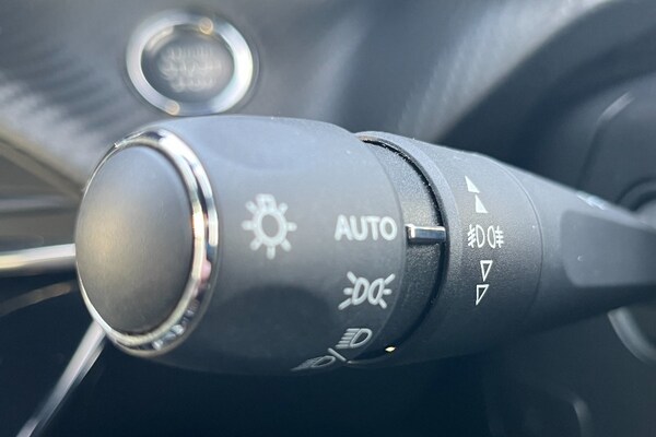Used Peugeot 2008 2021 for sale - 75739726: Photo 29