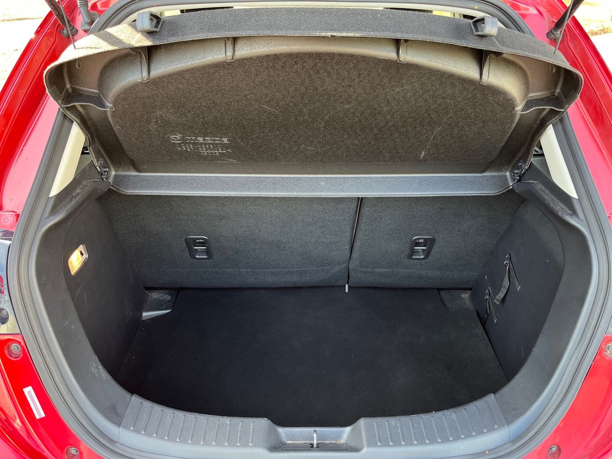 Used Mazda Mazda2 2021 for sale - 75555182: Photo 11
