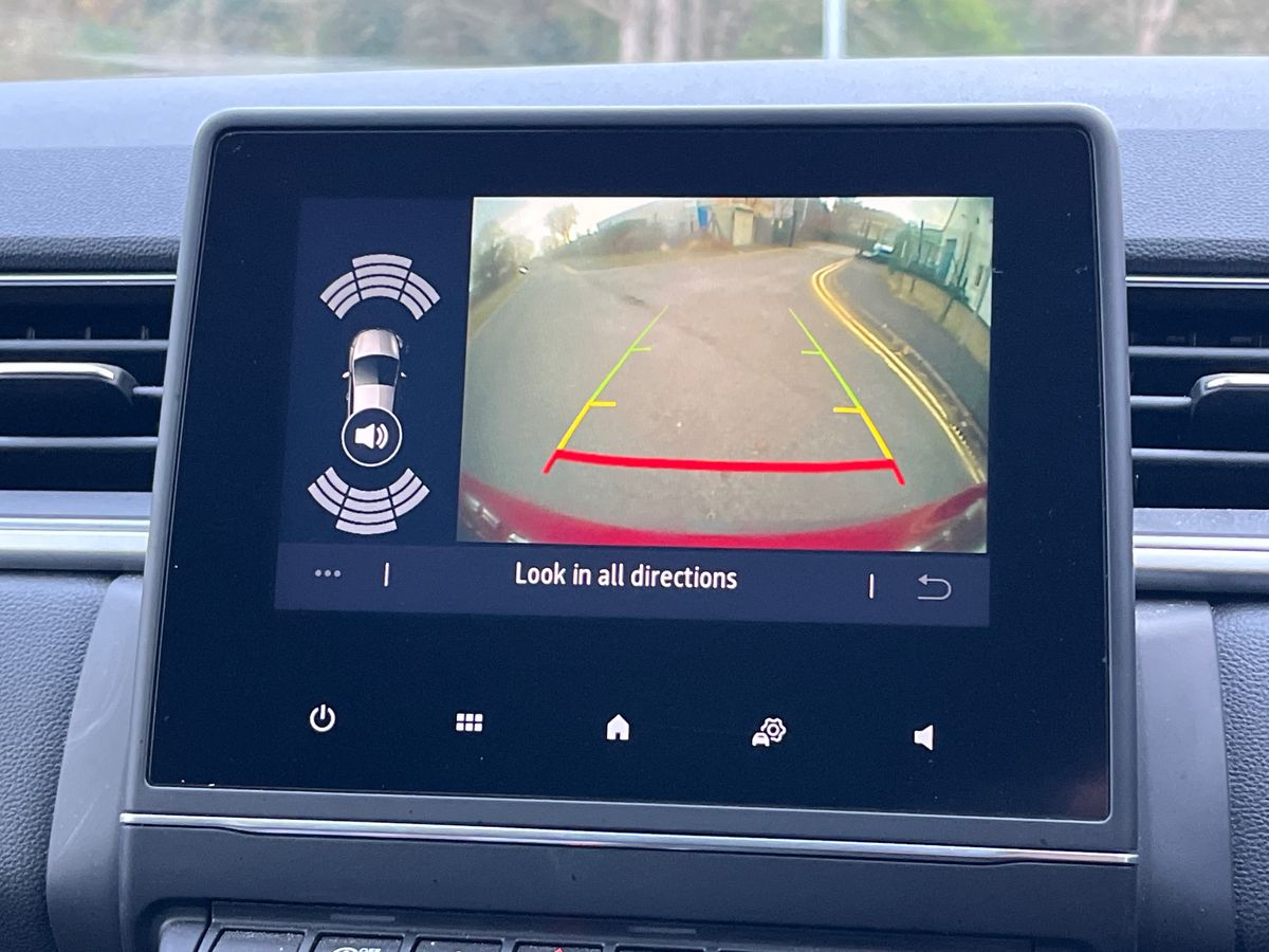 Used Renault Captur 2022 for sale - 76845726: Photo 23