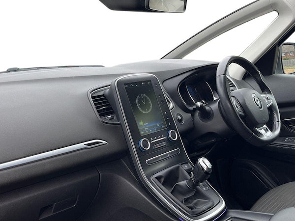 Used Renault Scenic 2018 for sale - 75661063: Photo 8