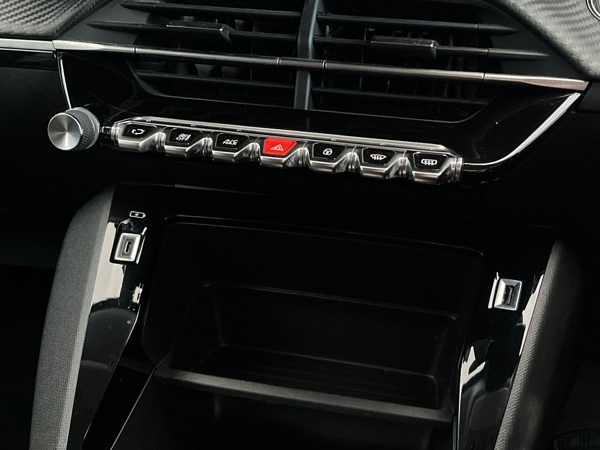 Used Peugeot 208 2022 for sale - 76407311: Photo 24